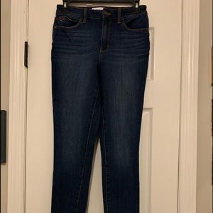 Skinny Girl dark denim blue jeans. High rise skinny jeans!